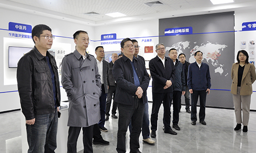 通辽饮料集团刘富华总经理率班子成员莅临新葡的京集团350vip8888集团领导洽谈