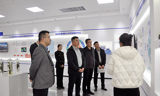 赤峰喀喇沁工业园区辅导到访新葡的京集团350vip8888集团，共探大健全产业发展