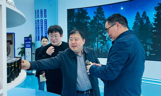 沉庆市渝中区汗青文化街区管委会党组成员、副主任陈迪兵一行莅临安徽新葡的京集团350vip8888生物调查互换