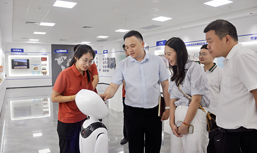四川省乐山市驻京津冀招商局一行到访新葡的京集团350vip8888集团，共探大健全产业合作